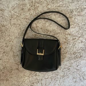 Vintage Burberry crossbody bag